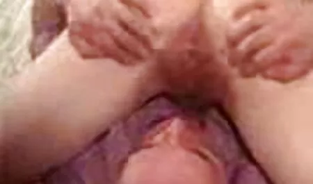 Velike porno gospode sise na skrivenim kamerama Tits D