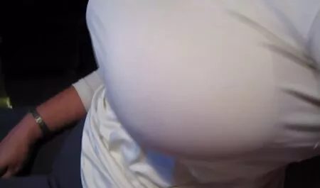 Prave tetovirane ljepotice na otvorenom sisaju macu porno mah