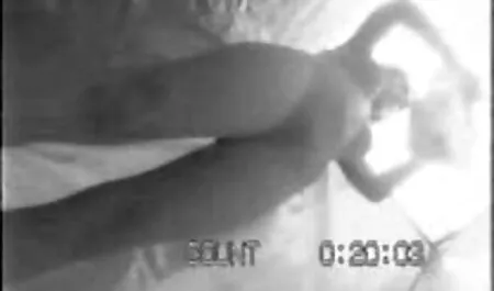 Dobro, polako masturbira bez zaustavljanja pornofilmen gratis nakon završetka