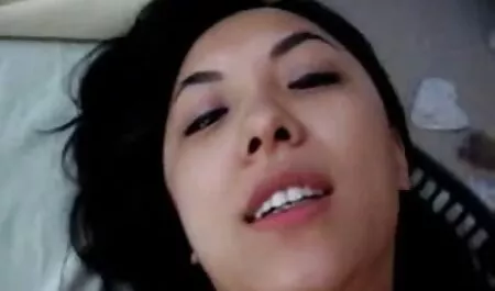 Tetovirane zabave amaterskih film german porn poljubaca Babe Orgija