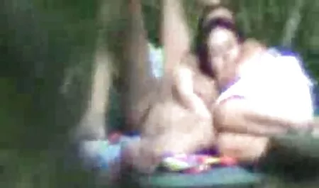 Dobiva da joj se maca free hand porno zakuca