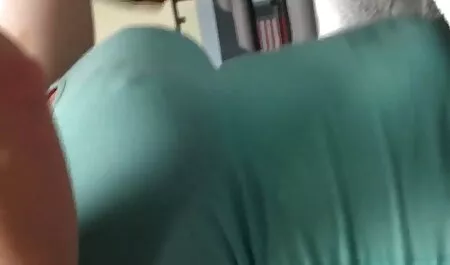 Latina porno movoe lijepa, u minici, samo mlaznica