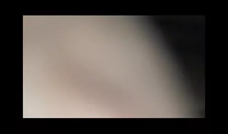 Tinejdžerka uči kako koristiti seksualne igračke porno movies online