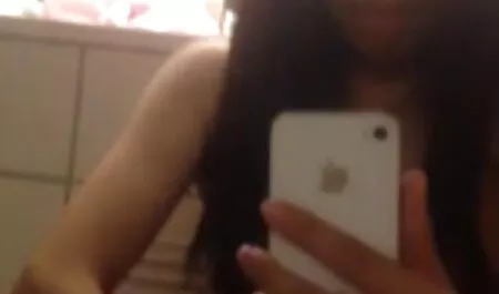 Rachel ljubav stewardesa porno i krizni potezi