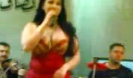 Nova igračka! orgazam, squirting, maca, kontrakcije, mokro, milf, latina, filme porno nxx
